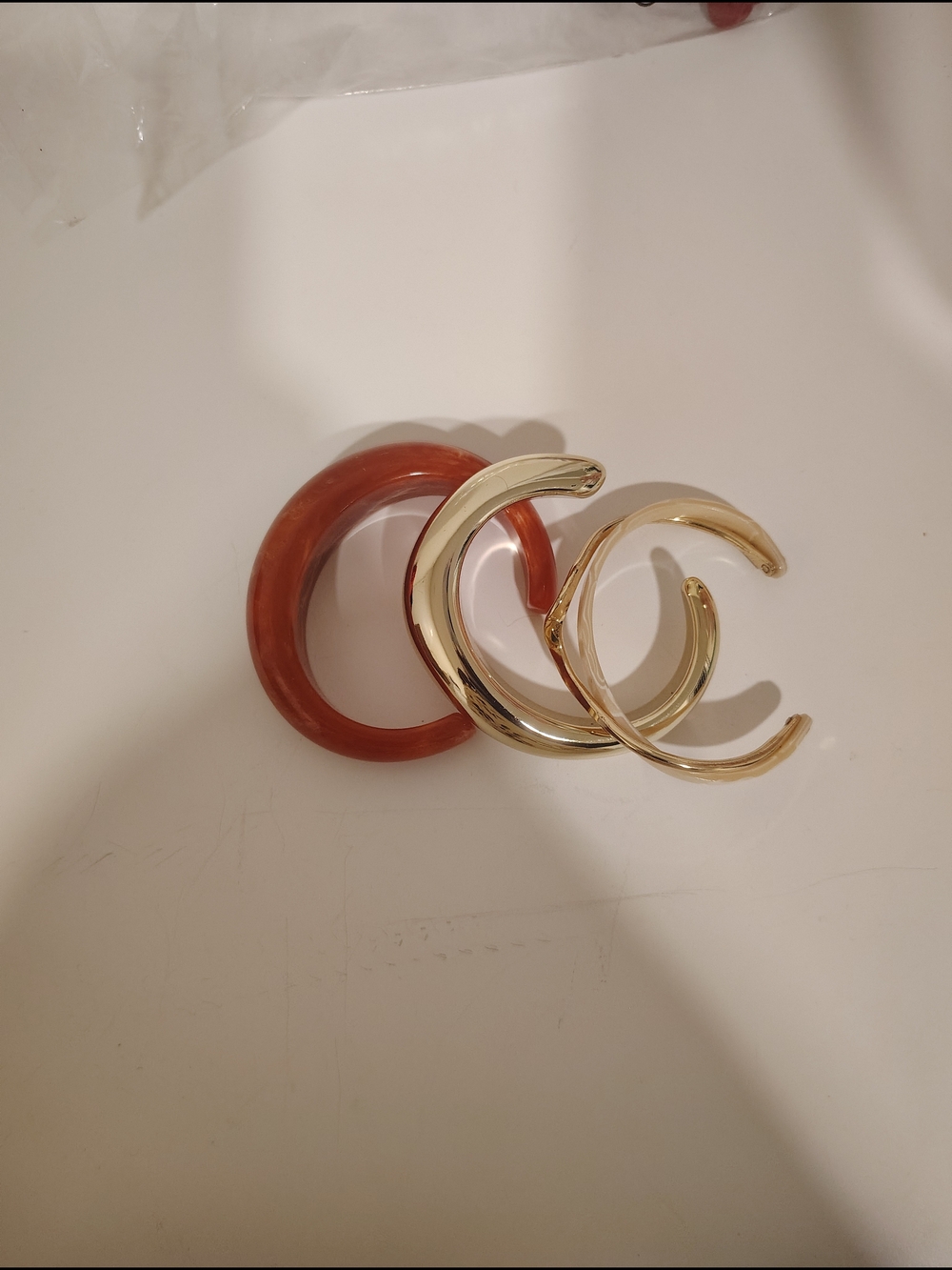 SHEIN Gold Tone Open Cuffs with Brown Resin Bangle Set